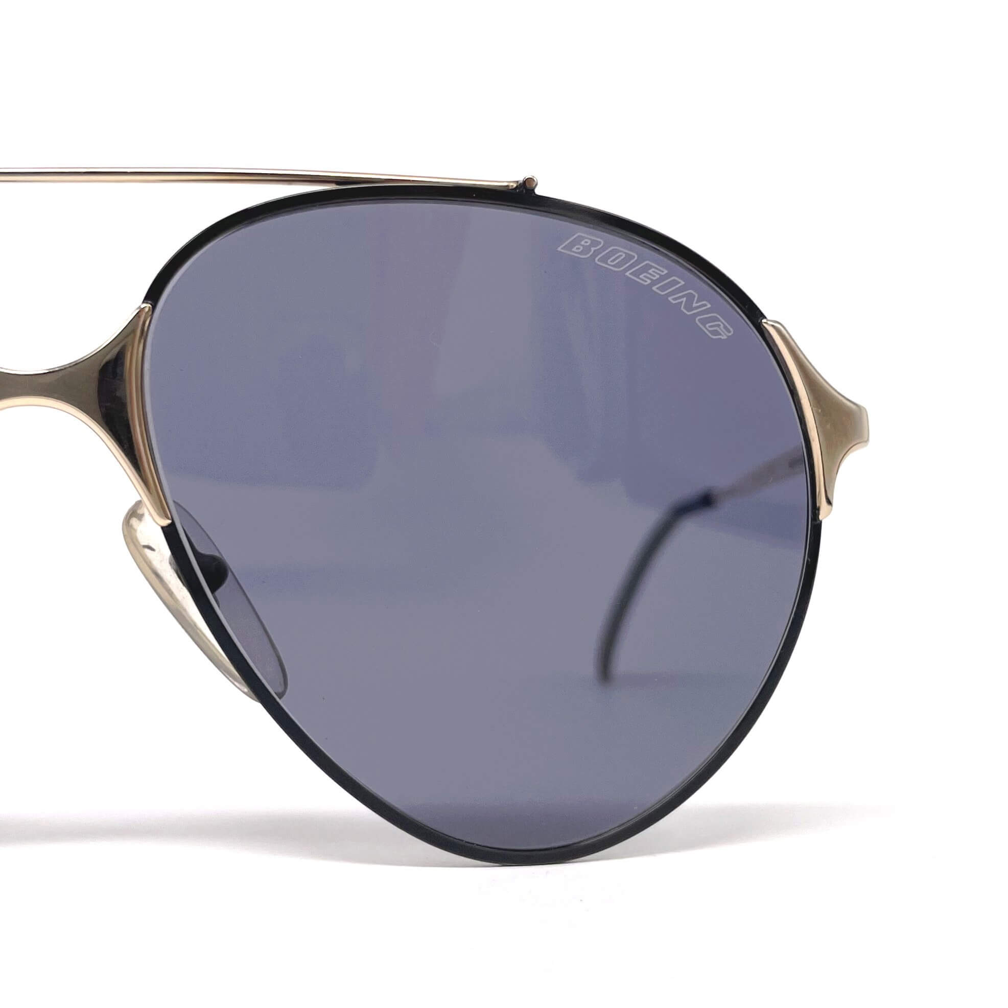Vintage BOEING by CARRERA 5710 black & gold pilot sunglasses