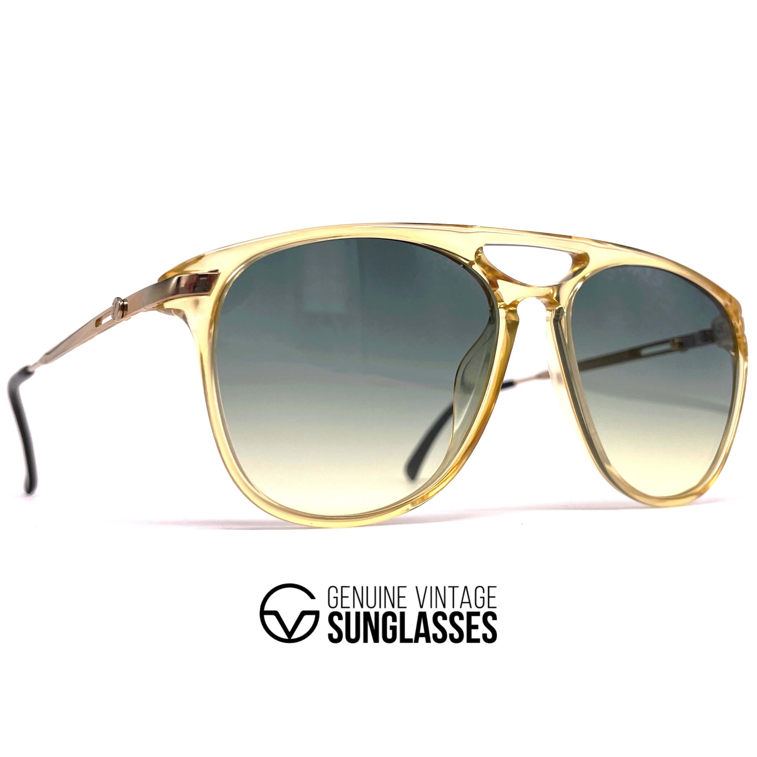 Vintage PLAYBOY 4667 aviator luxury sunglasses