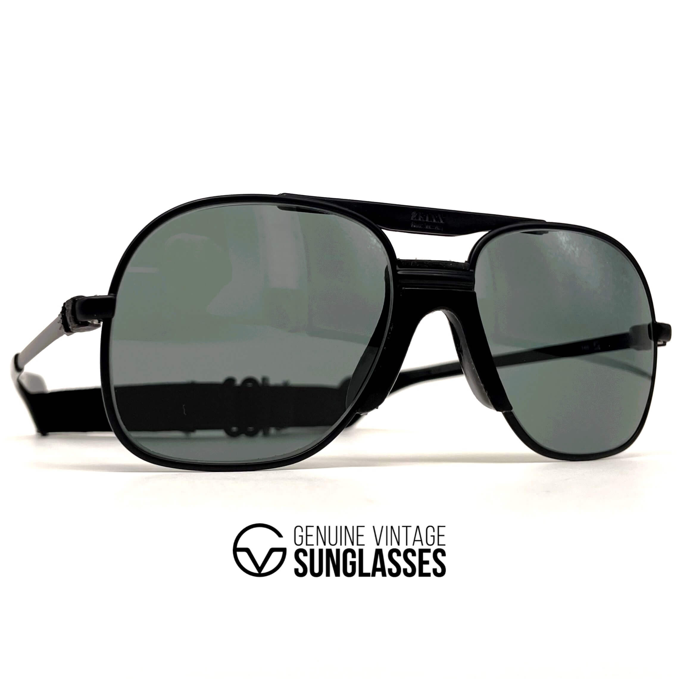 Vintage ZEISS 7039 Swiss Army black mineral aviator sunglasses