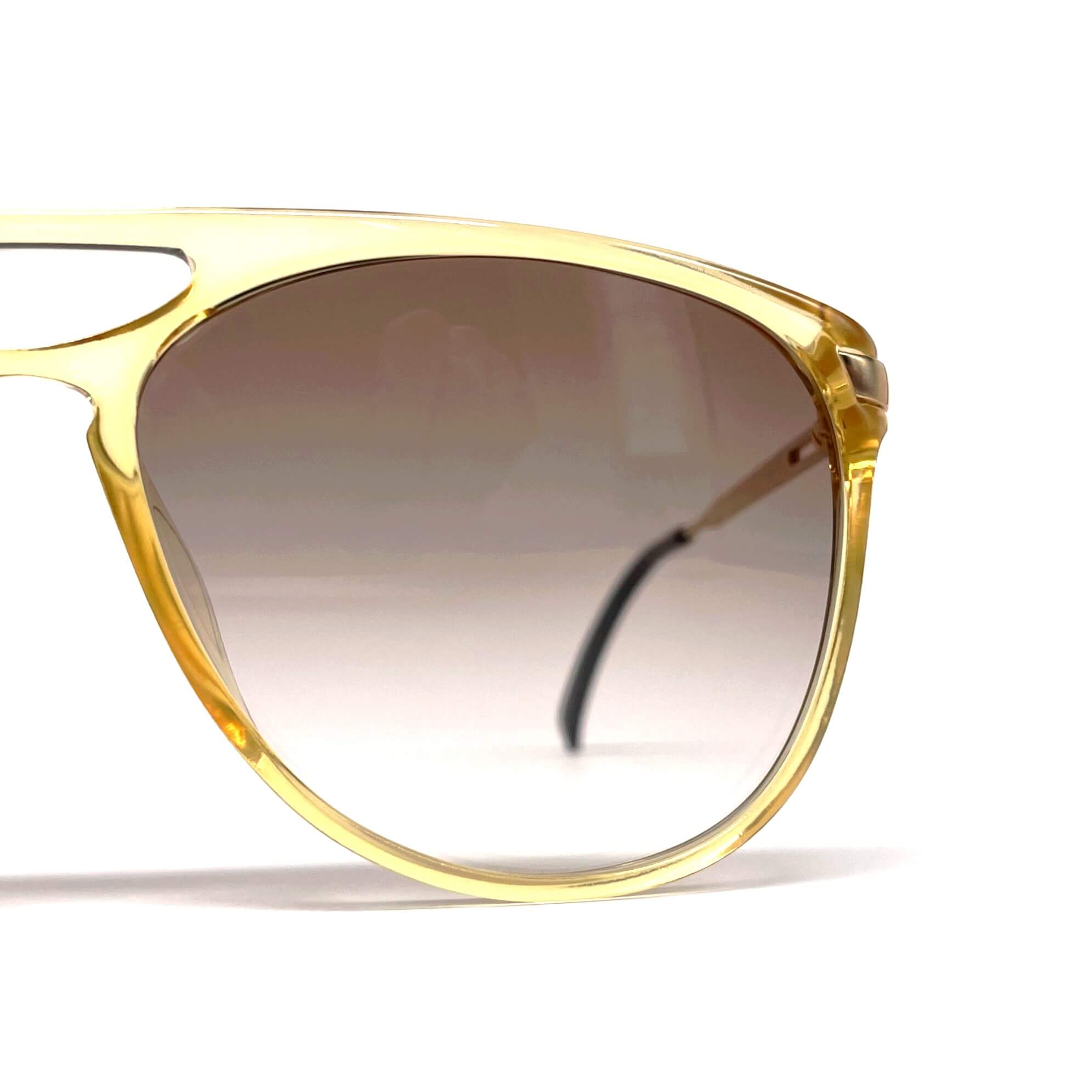 Vintage PLAYBOY 4667 aviator luxury sunglasses