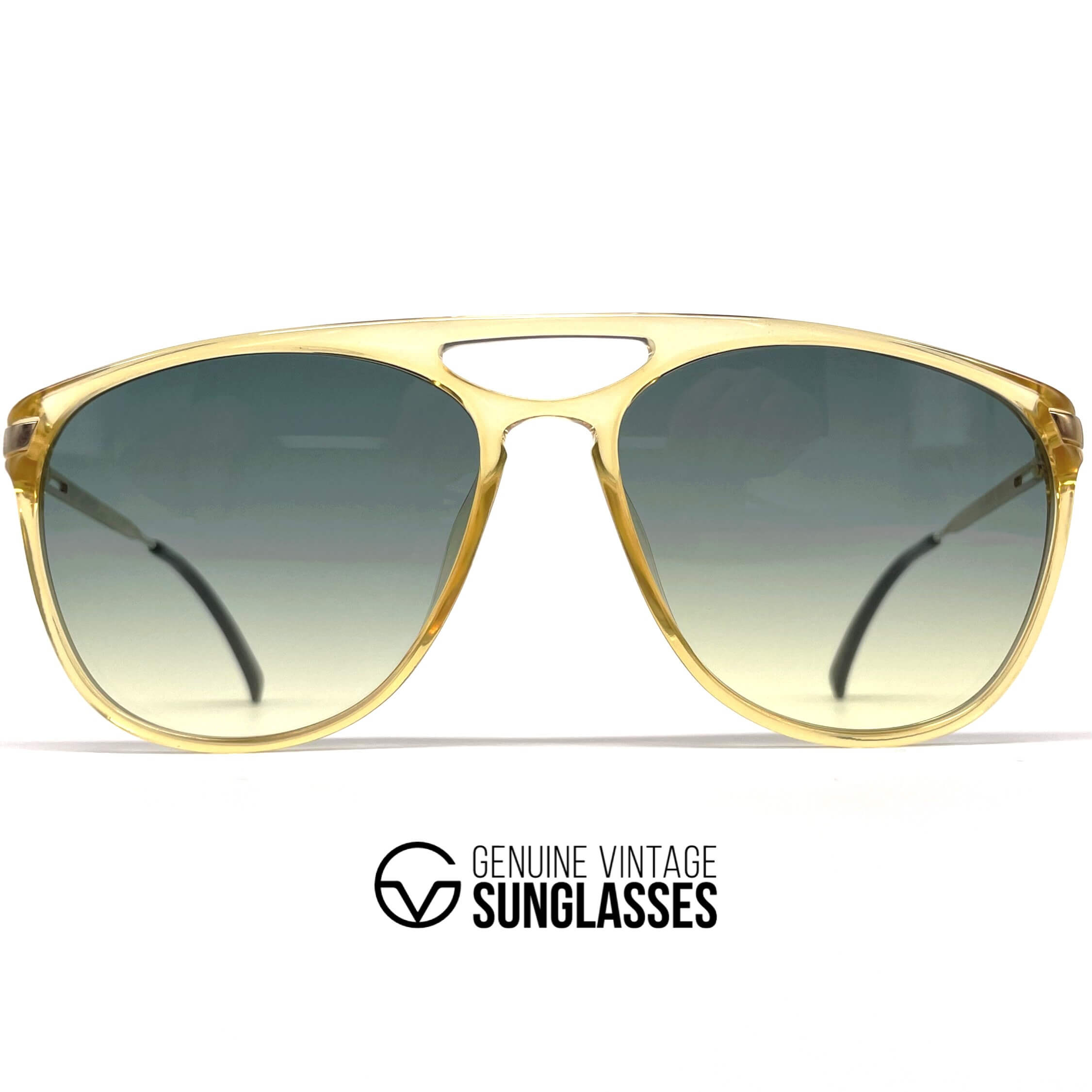 Vintage PLAYBOY 4667 aviator luxury sunglasses