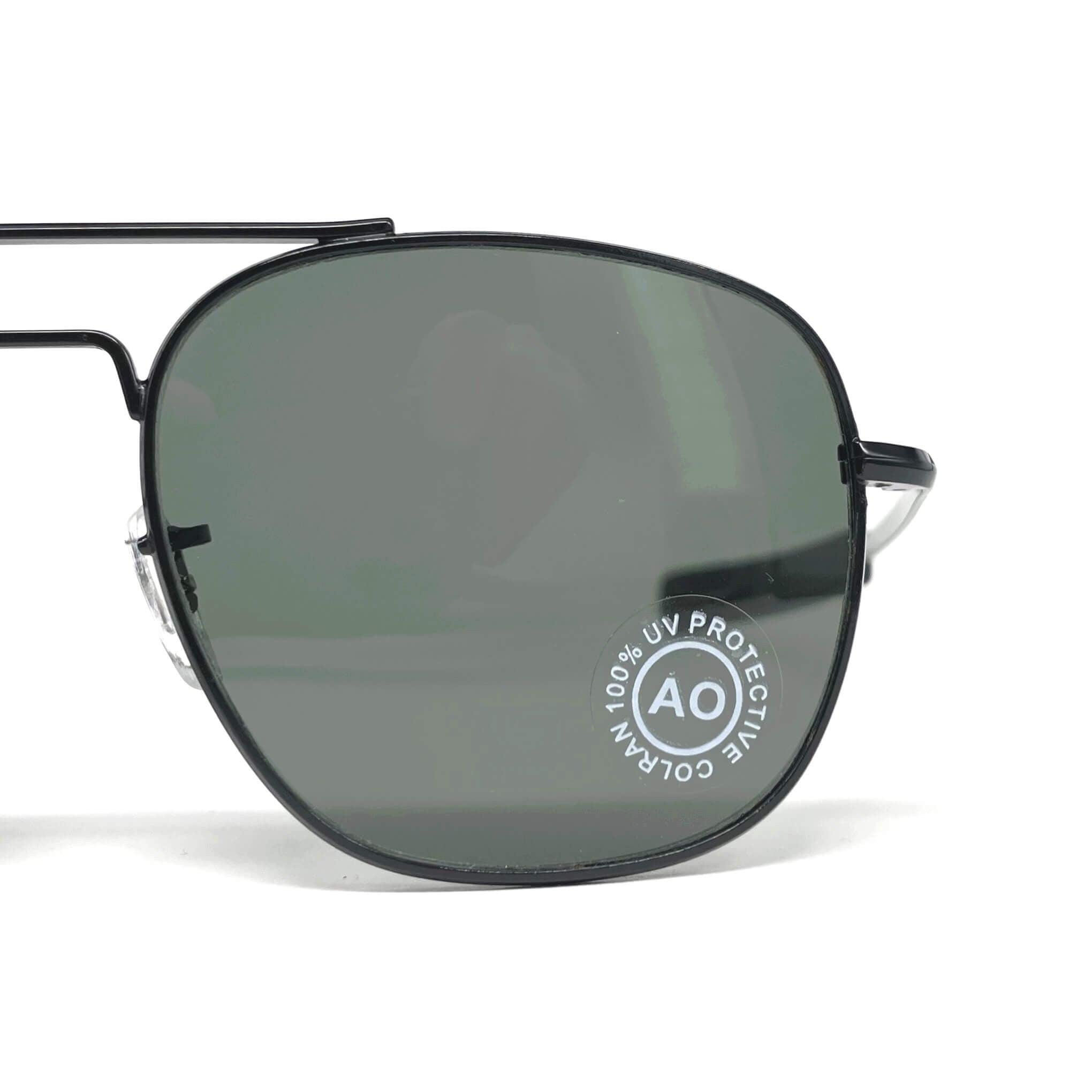 Vintage AMERICAN OPTICAL AO Command black aviator sunglasses